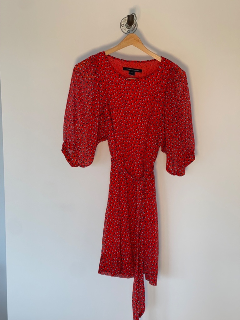 French Connection Red Printed Tie Waist Dress Size 2 Very Good Condition